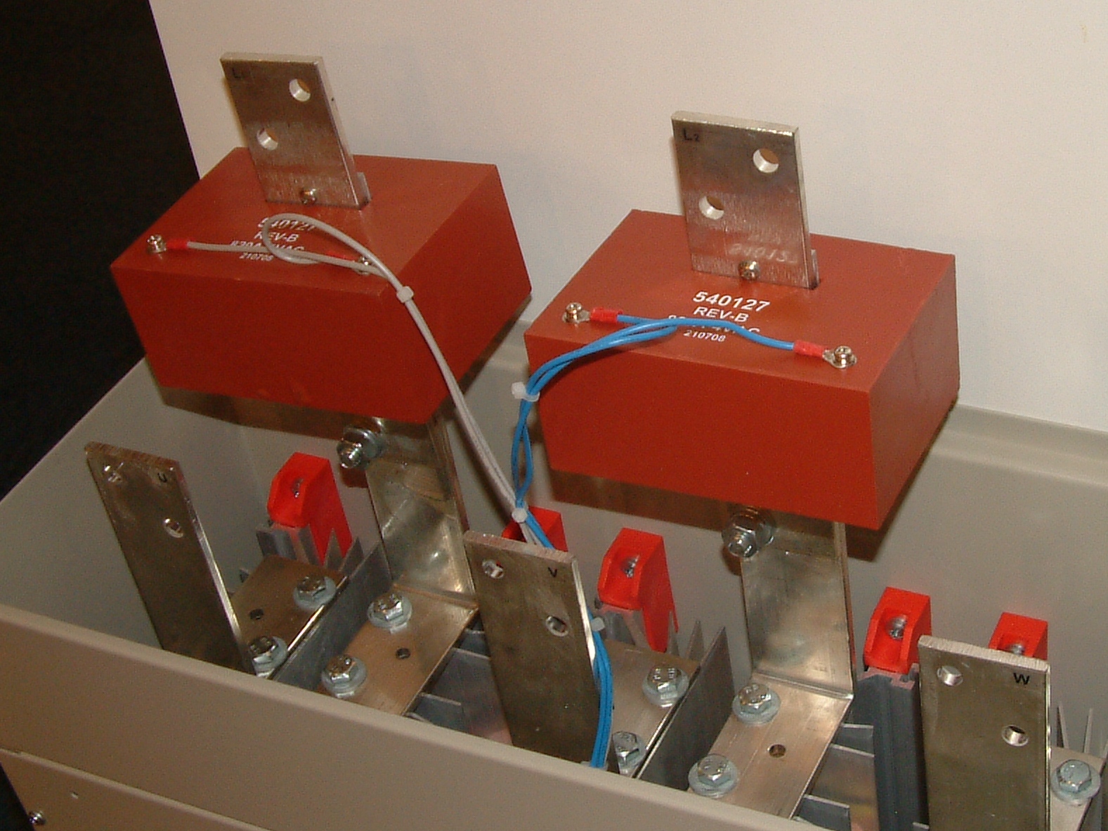 Current-Voltage Transformer